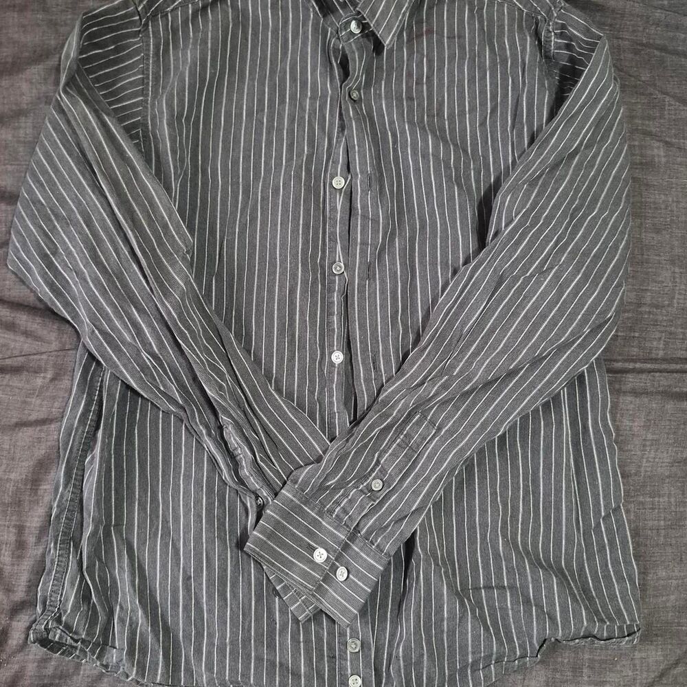 Calvin-klein Men's Grey and White Shirt